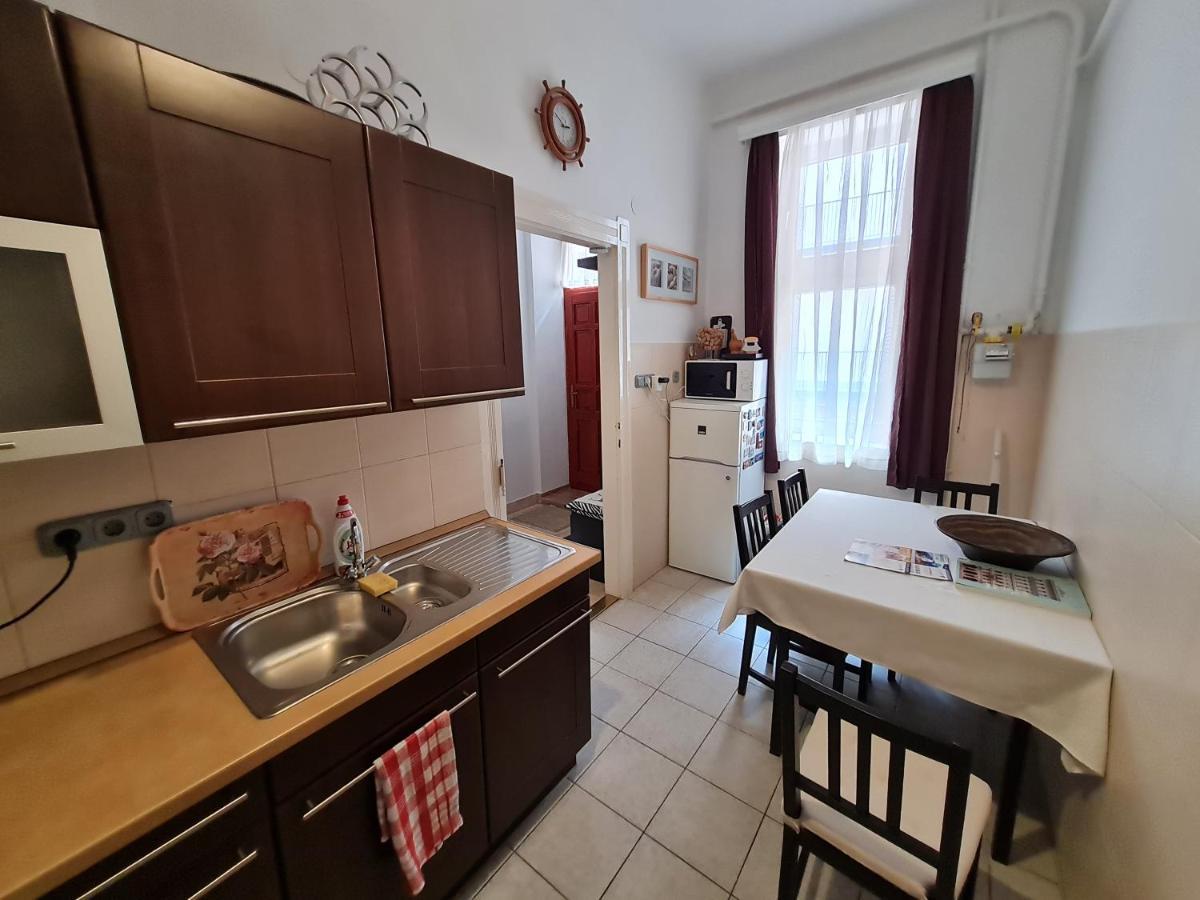 Marble Apartment -Near Buda Castle Budapest Luaran gambar